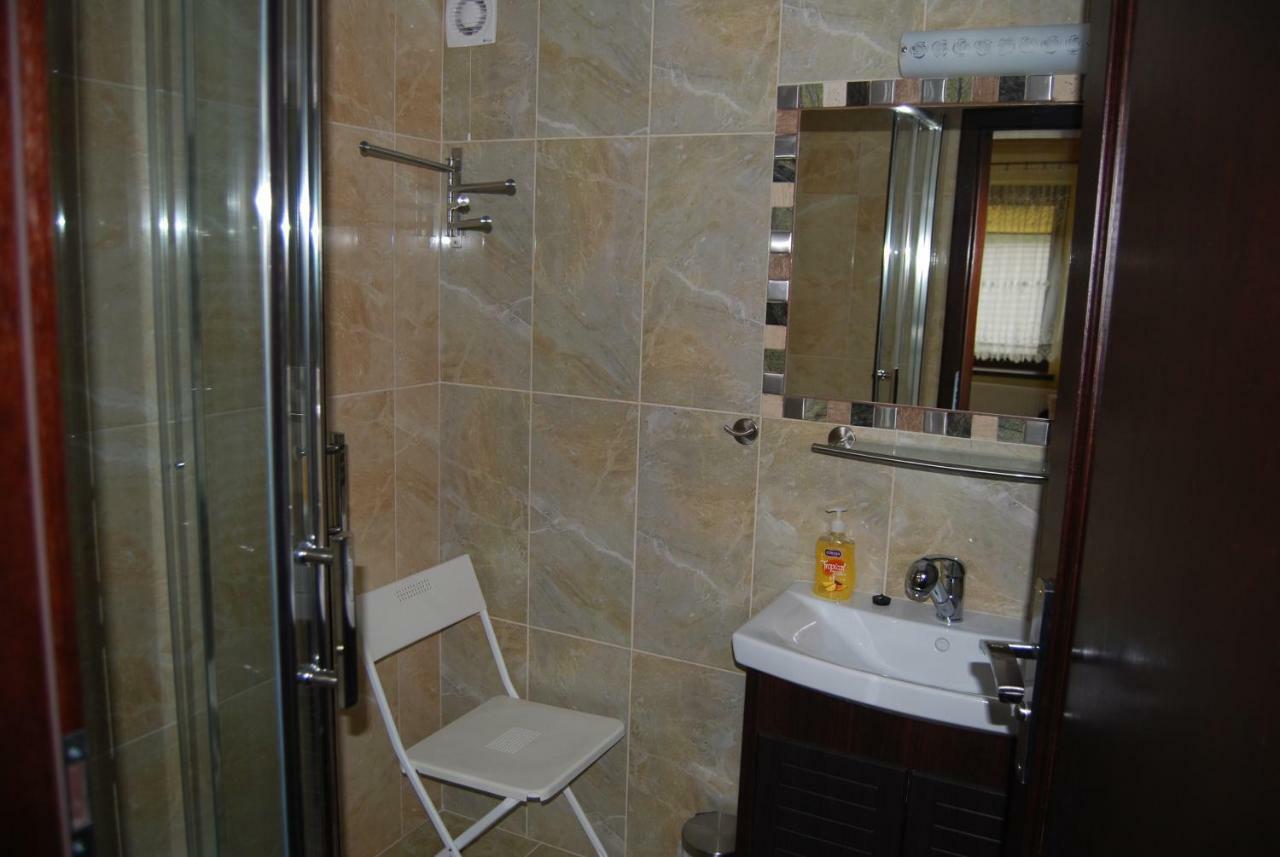 Villa Jura Pokoje Goscinne Zarki Εξωτερικό φωτογραφία